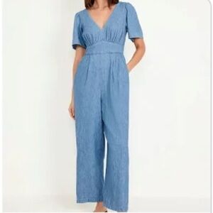 NWT Old Navy Waist Defined Puff Sleeve Denim Blue Jumpsuit Size Small